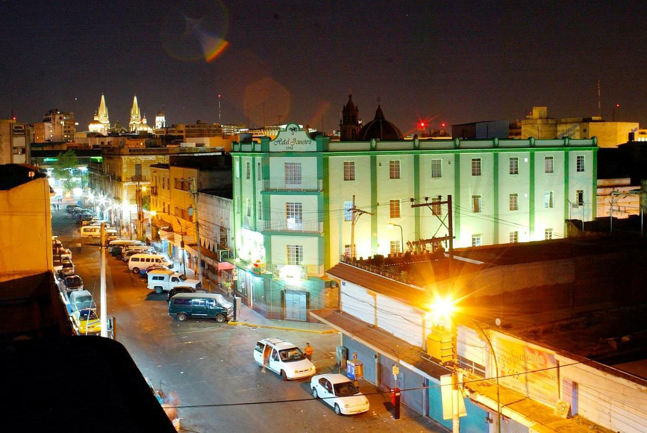 Hotel Janeiro Guadalajara Exterior photo